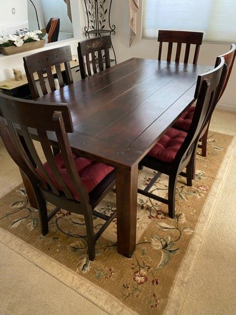 Hardwood Dinner Ser