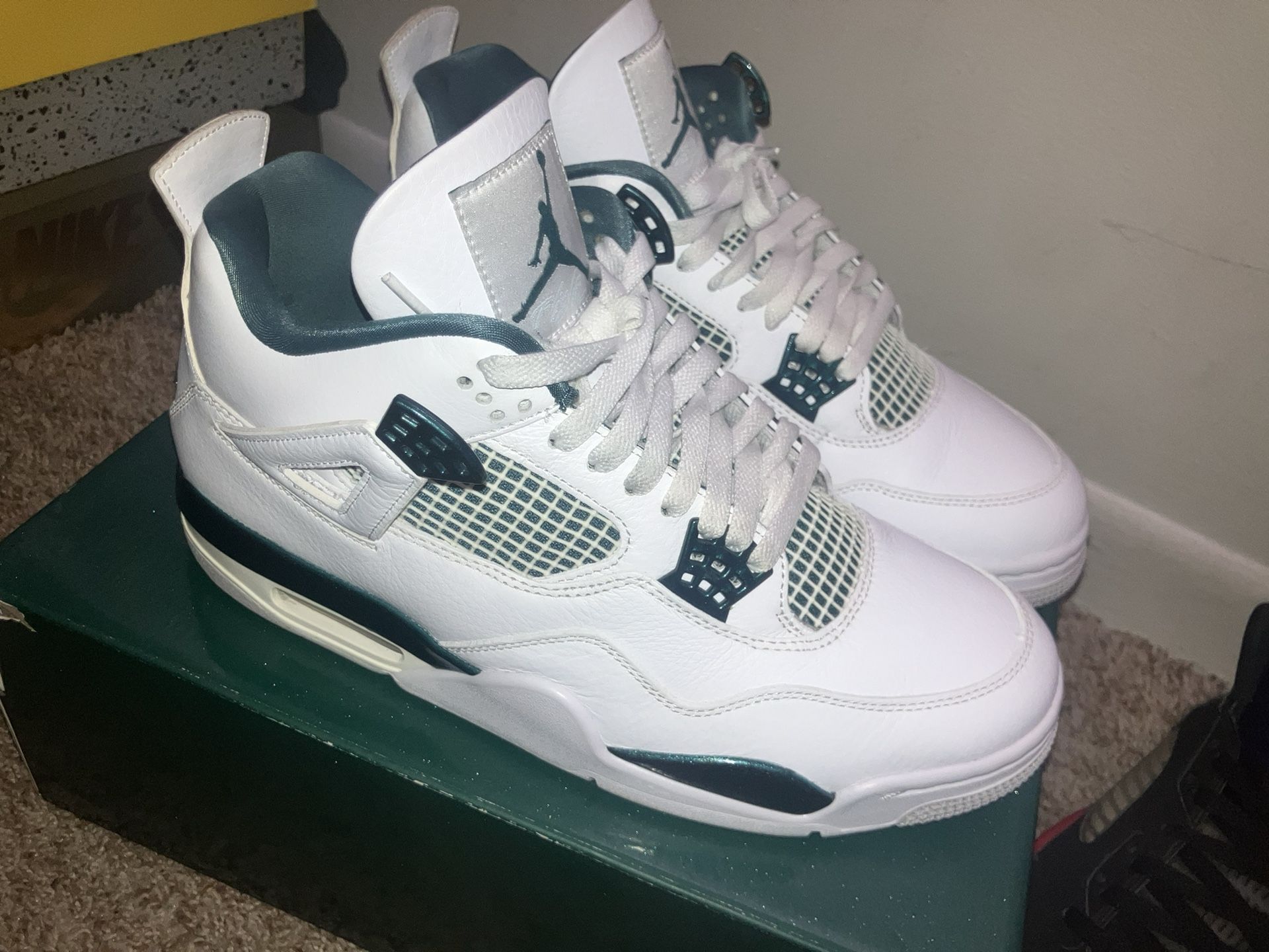 Air Jordan 4 Retro 'Oxidized Green 2024