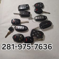 Llaves y controles para carro