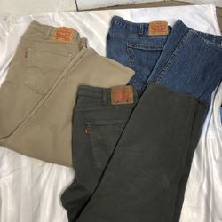 Levis Men’s Bundle Of 3  Jeans 505 Size 38X29 