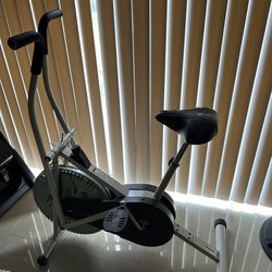 Weslo Pursuit E25 Dual Action Upright Bike