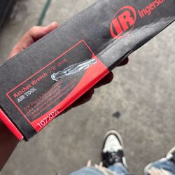 3/8 Pneumatic Ratchet Wrench Ingersoll Rand