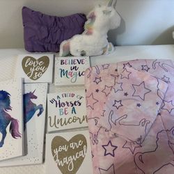Twin bed Set And Decor 
