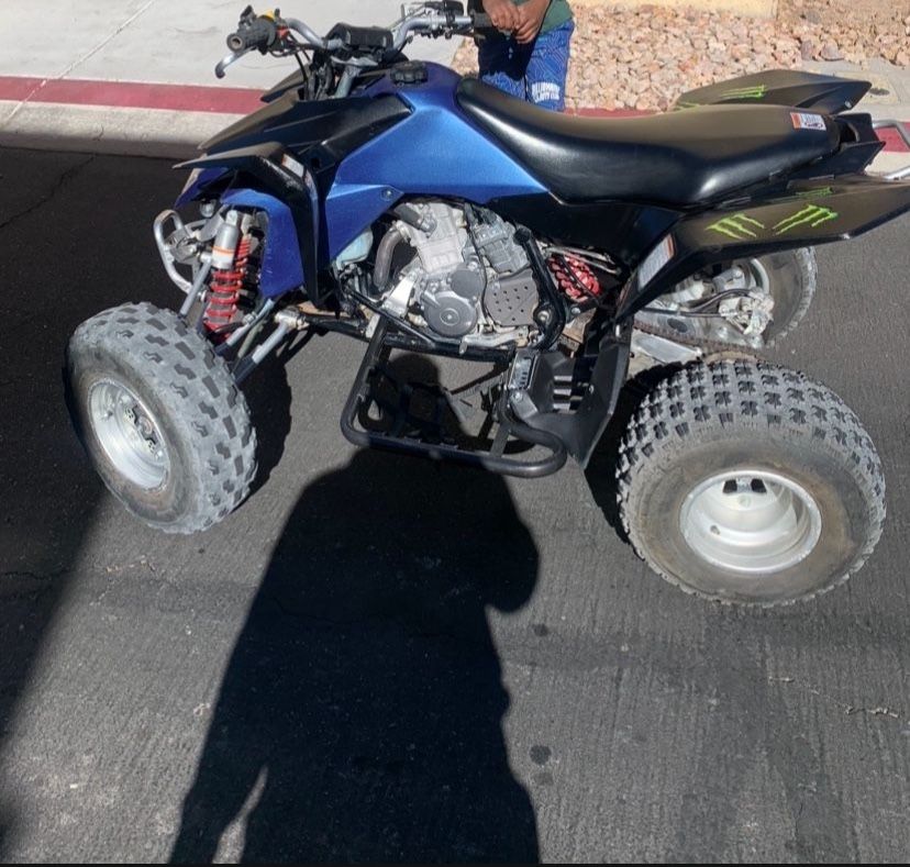 2014 Suzuki LTZ 400