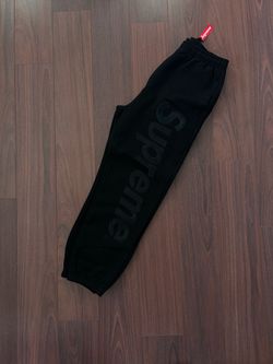 black on black supreme sweatpants MEDIUM
