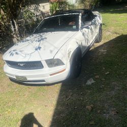 2005 Ford Mustang