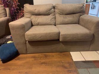 1 Love Seat 1 Couch