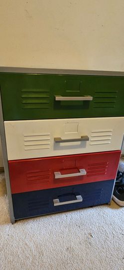 Metal dresser