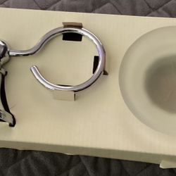 Baldwin Canaveral Soap Dish Wallmount In Chrome Frosted Bowl