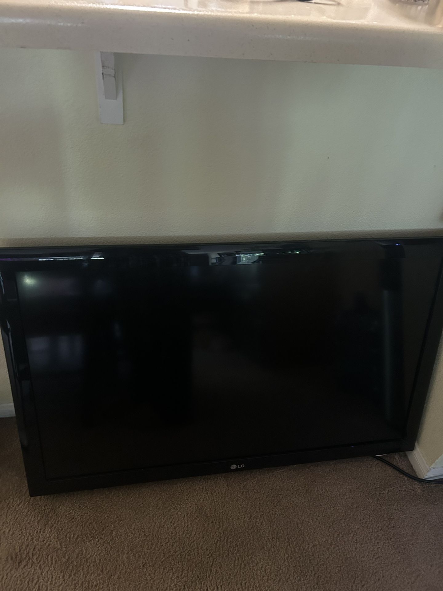 LG tv about screen 43 inch