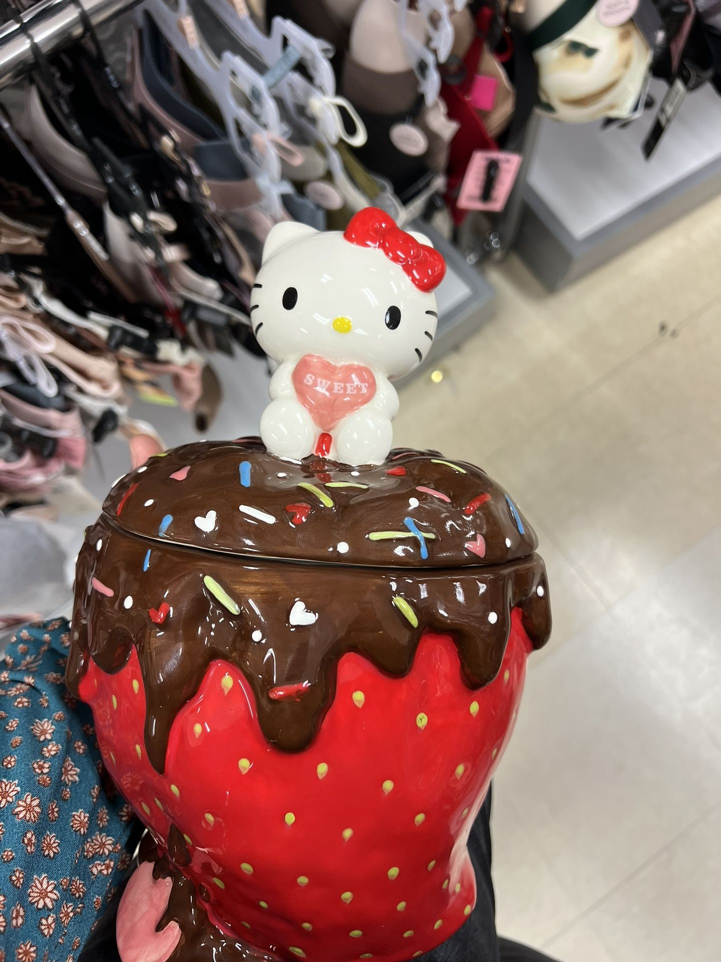 Hello Kitty Vday Cookie Jar