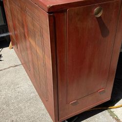 Vintage sewing table