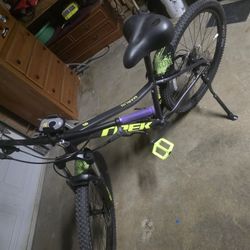 Trek Marlin 6