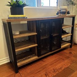 Buffet/ Sideboard / Wine Storage 