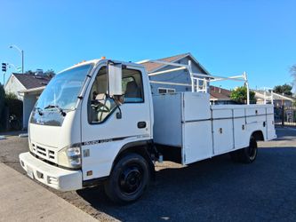 2006 Isuzu NPR 5.2L Diesel Utility Service Truck