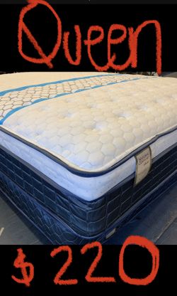 Queen mattress pillow top box spring free delivery