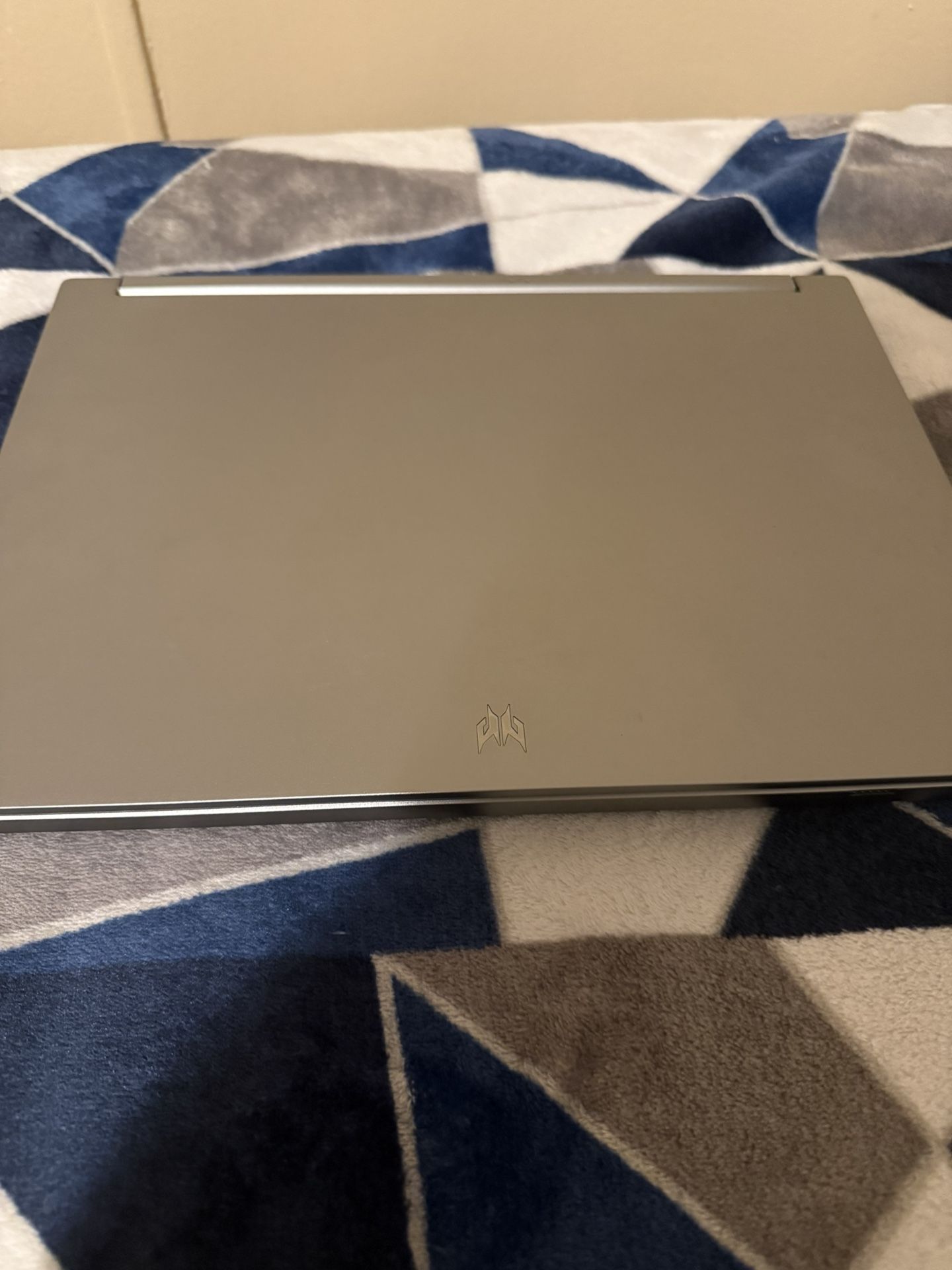 High End Gaming laptop