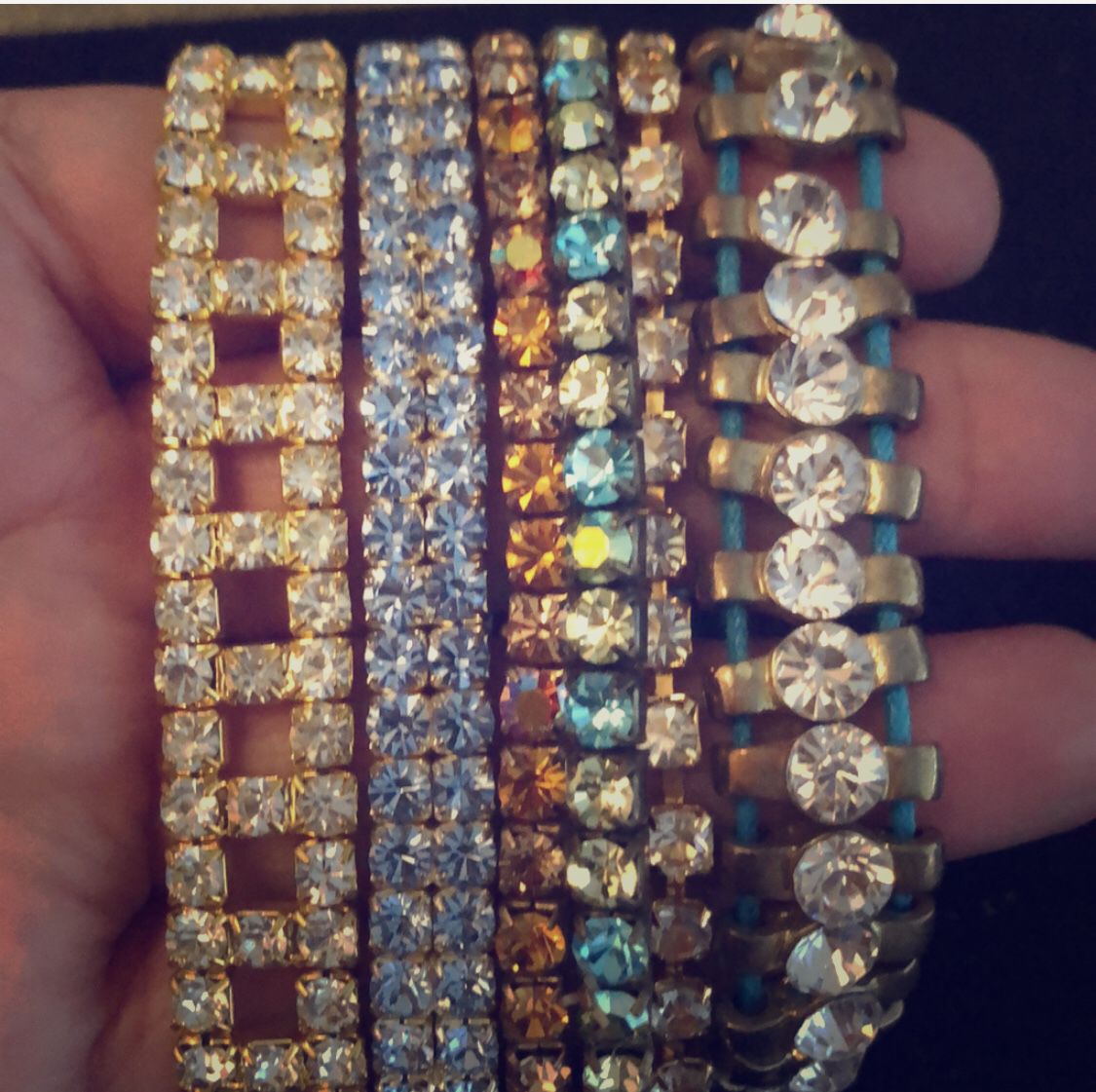 Lot of 6 rhinestone bracelet