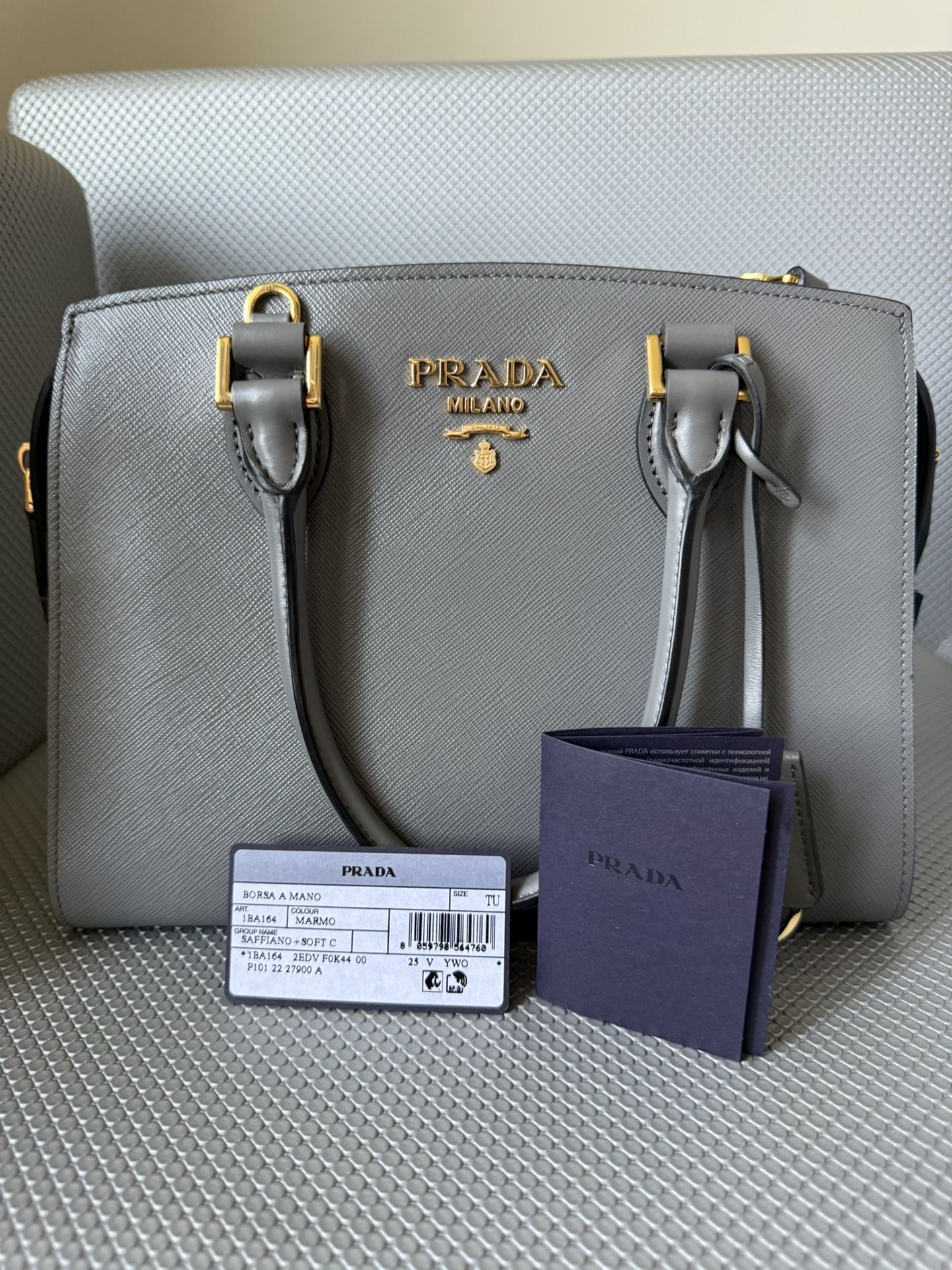 Prada - Monochrome leather handbag