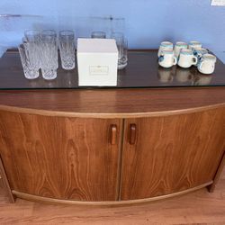 Scandinavia Designs Wood Hutch