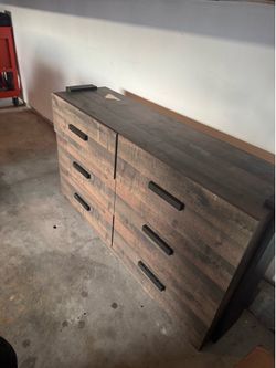 6 Drawer Dresser