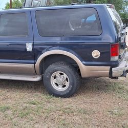 2002 Ford Excursion