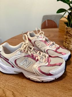 New balance pink
