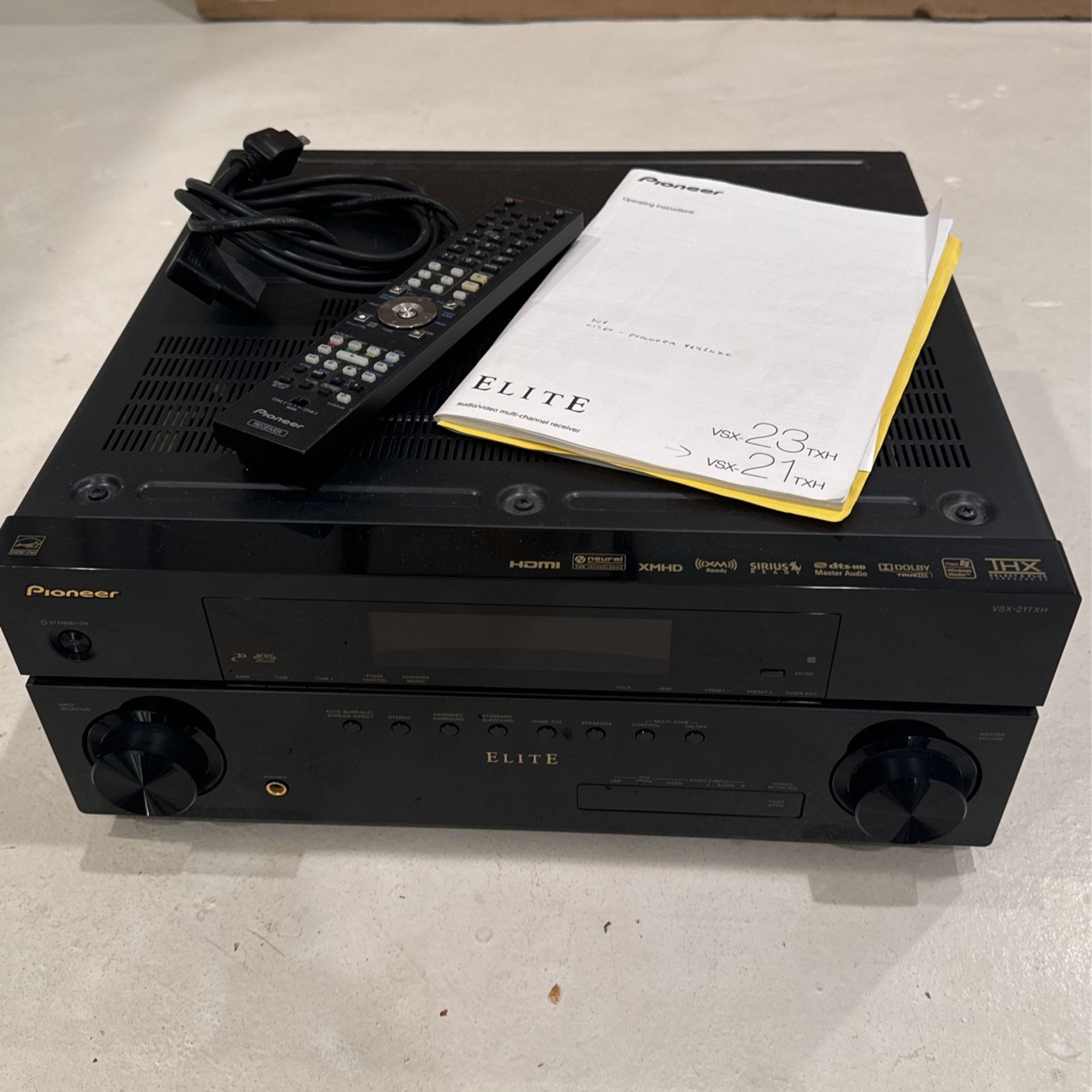 Receiver. Pioneer- VSX-21TXH