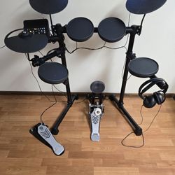 Yamaha DTX430K Electronic Drum Kit – Like New – Complete Set with Box
