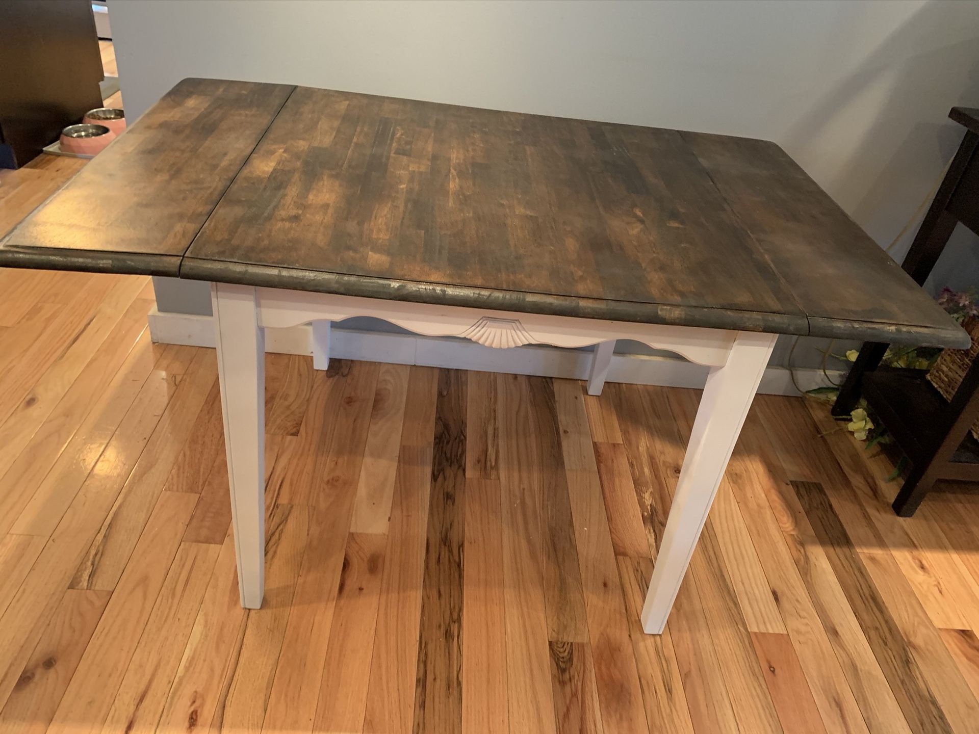 Wooden Drop Leaf Dining & Kitchen Table