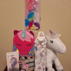 UNICORN BACKPACK AND ACCESSORIES 