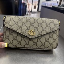 Gucci Ophidia Pochette Bag 