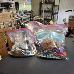 Craft Costume Jewelry By THE Pound, Great For Craft Projects, Repair, Reselling You Get A 3 Pound Bag W/Broken Clasps, Tangled, Missing Stones