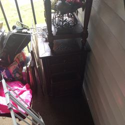 Set Of End Tables .. From Havertys