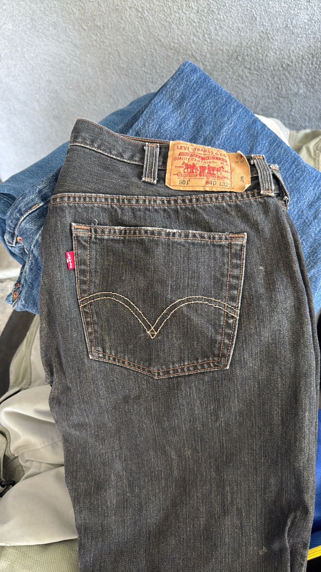 Levi Jeans 501.  40x32 