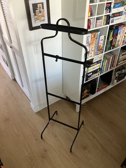Mulig valet stand hotsell