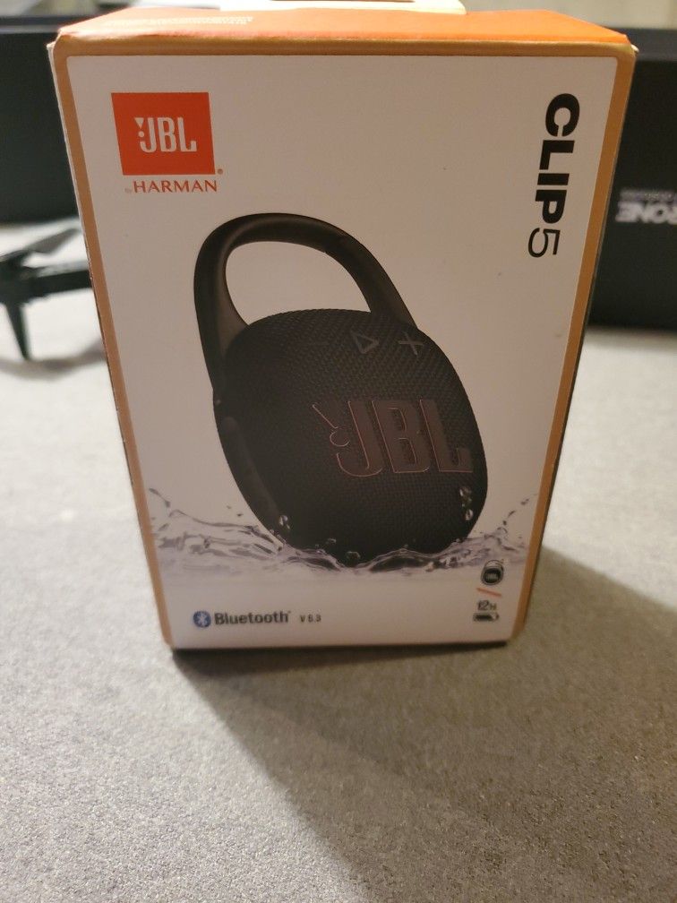 Jbl Clip 5 Ultra Portable Bluetooth Speaker
