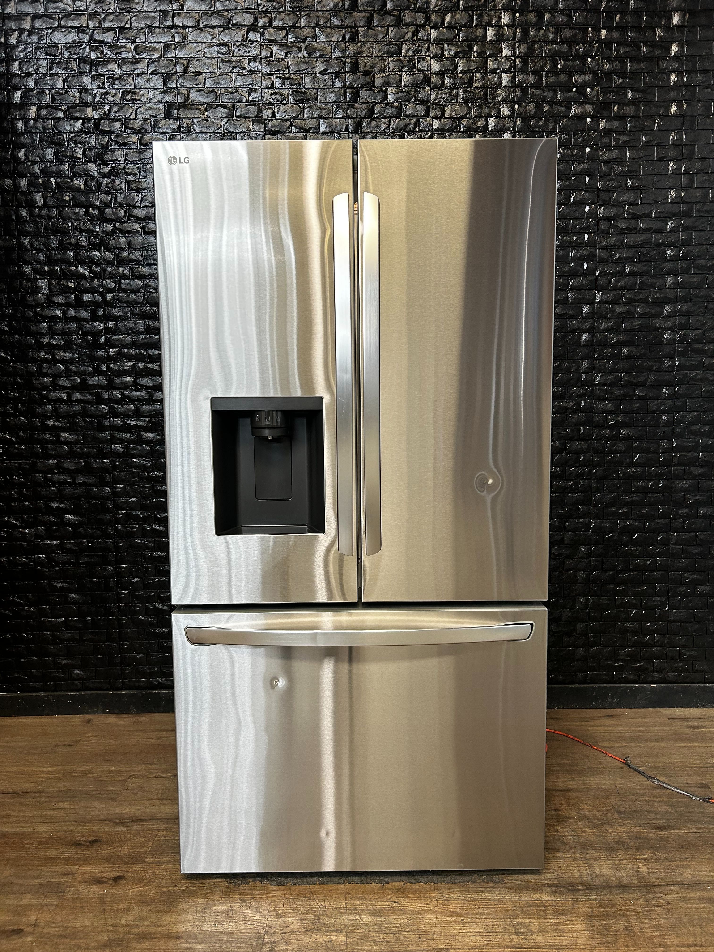 LG REFRIGERATOR w/WARRANTY! R2607A