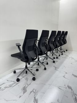 LIKE NEW CONDITION STEELCASE GESTURE CHAIR, BLACK FABRIC WITH POLISHED ALUMINUM BASE, FULLY LOADED WITH LUMBAR SUPPORT