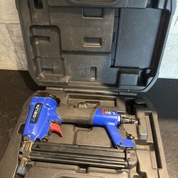 Delta Shopmaster Brad Nailer Gun