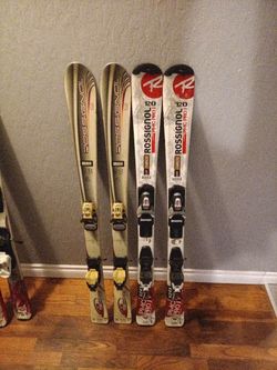 2 Sets Of Rosingnal 120 CM Downhill Skiis