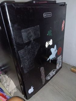 Mini fridge