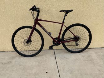Giant Escape - Medium Bike