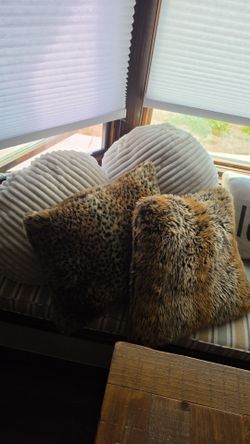 Faux Fur Leopard Print Throw Pillows/ 2 white Set of 4