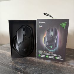 Razer Basilisk V3 Pro Wireless Gaming Mouse: HyperScroll Tilt Wheel - 30K DPI Optical Sensor - Gen-3