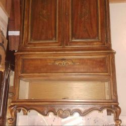 Armoire Dresser