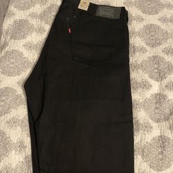 Brand new black 501’s size 44x34 (SEND OFFERS)