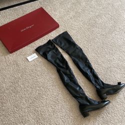 Salvatore Ferragamo Vara stretchy boots. 7