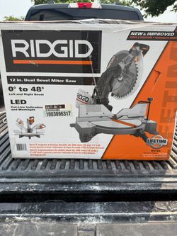 RIDGID Miter Saw