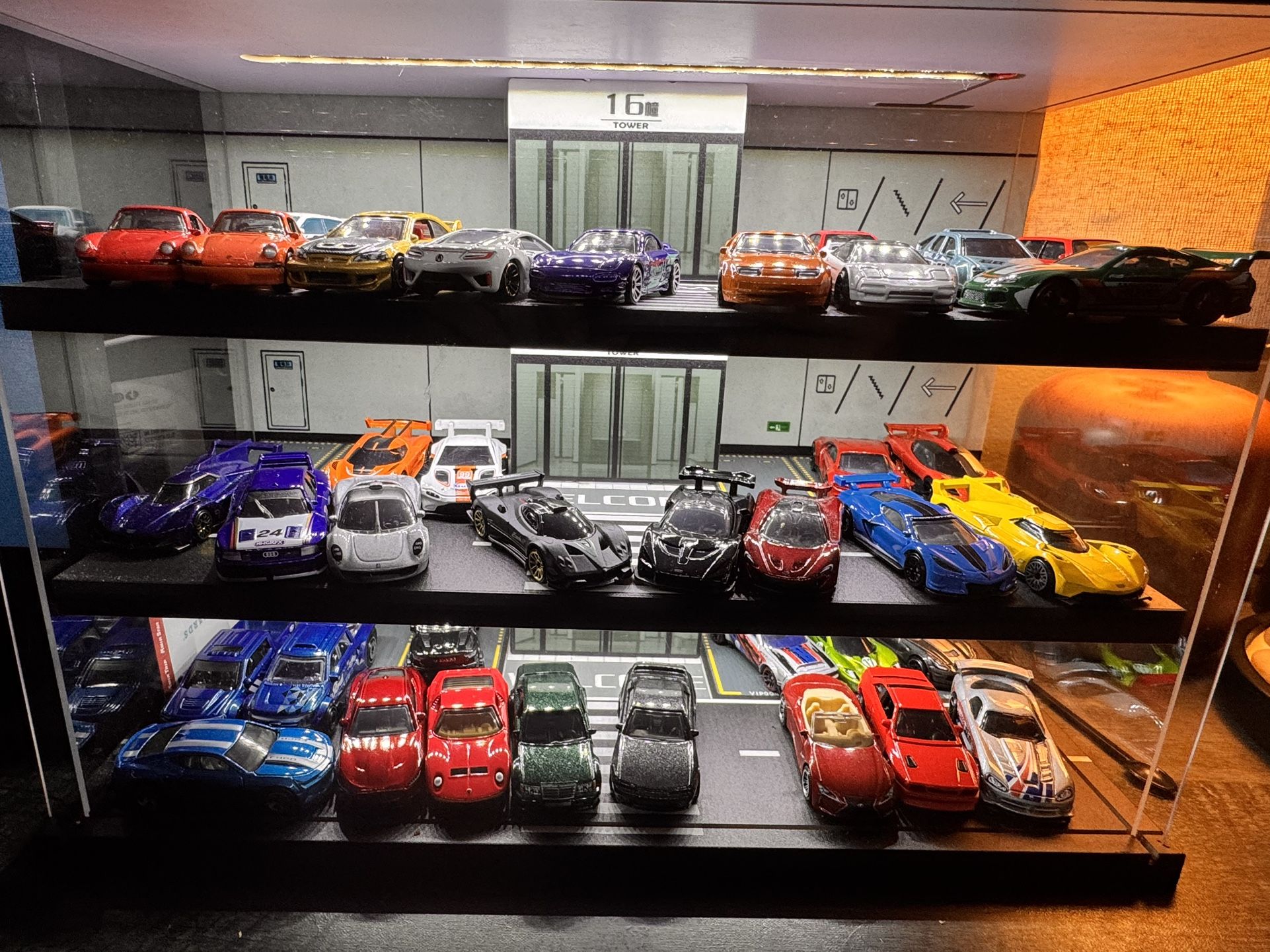Hotwheel LED parking Lot Display WITH Hotwheels (Sorry Not Selling Individually)